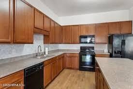 Foto del edificio - 11786 Huckleberry Trail East