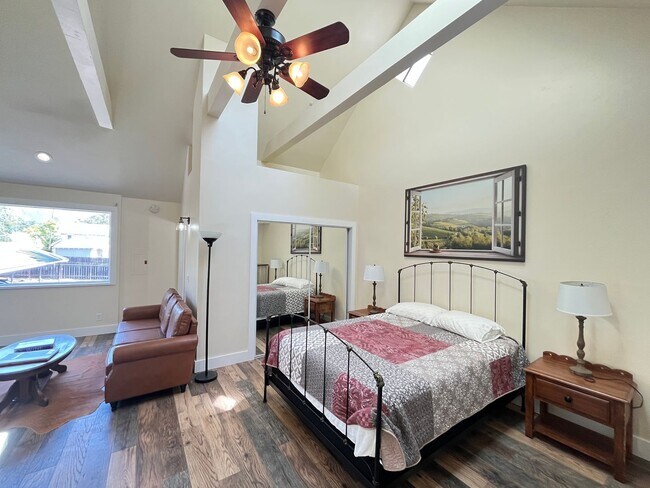 Foto del edificio - 1324 Palm St