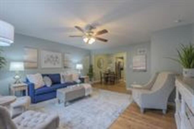 Foto principal - 4104 Clark Ave