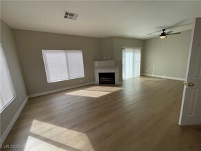 Building Photo - 8463 Antique Cameo Ave