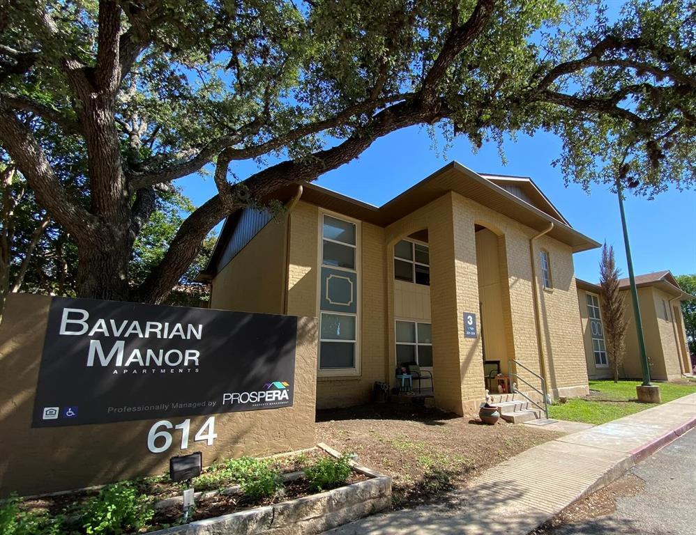 Foto principal - 614 Bavarian Dr