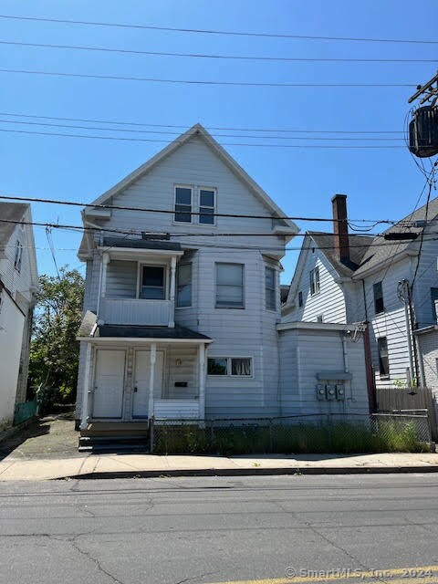 Primary Photo - 118 E Farm St