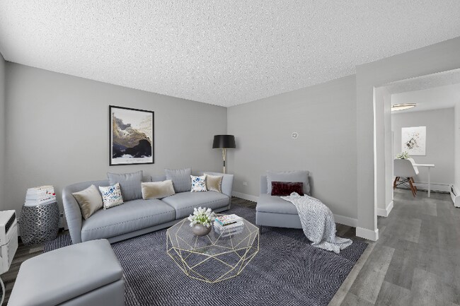 Building Photo - 78 W Walnut St