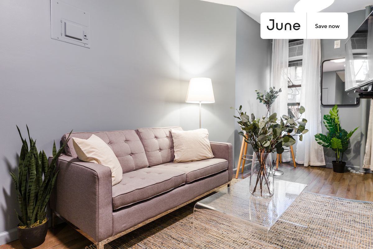 Foto principal - 519 E 5th St