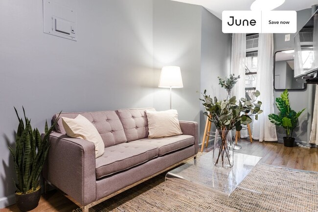 Photo - 519 E 5th St Apartment