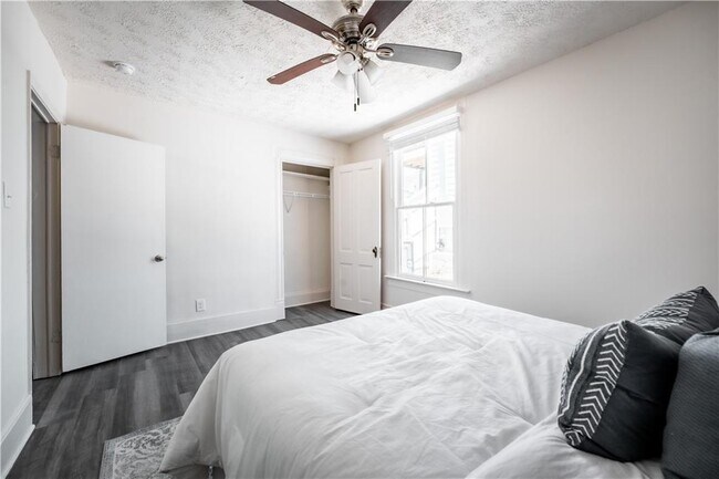 Foto del edificio - 1353 Finley St NE