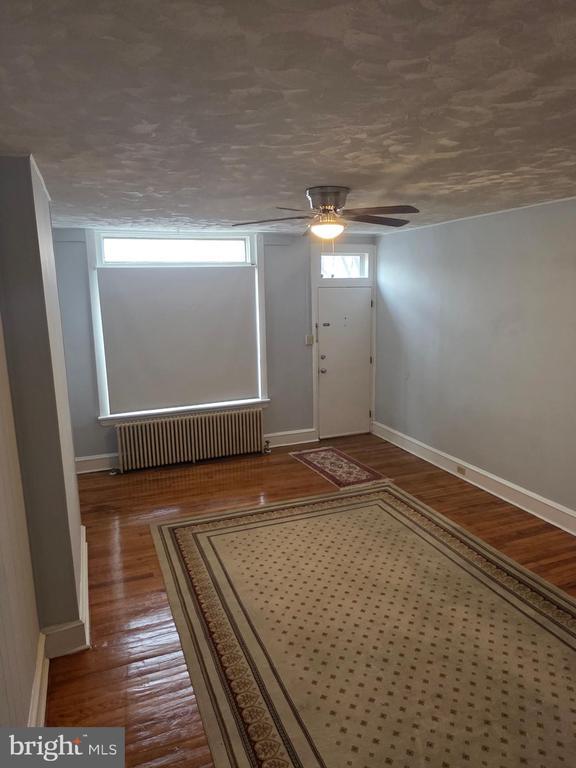 Foto del edificio - 1003 Maple St