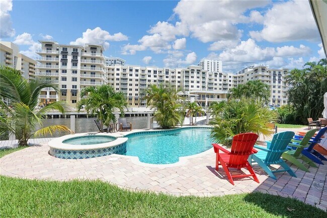 Building Photo - 1360 E Terra Mar Dr
