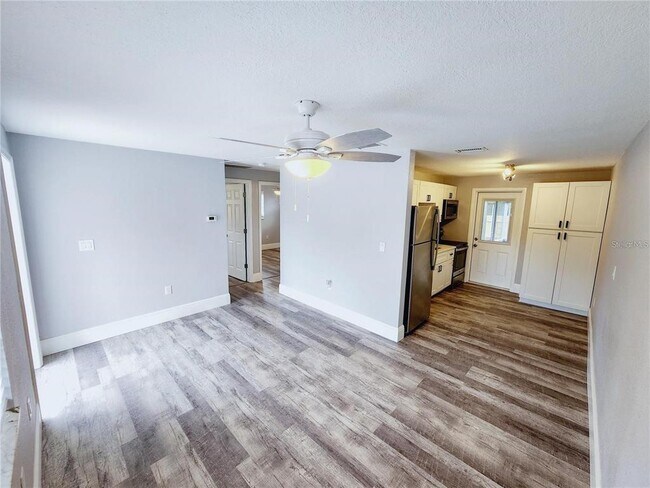 Foto del edificio - 625 Omaha St