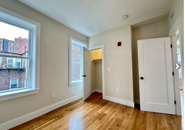 Building Photo - 66 N Margin St