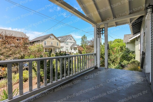 Building Photo - 4626 NE 29th Ave