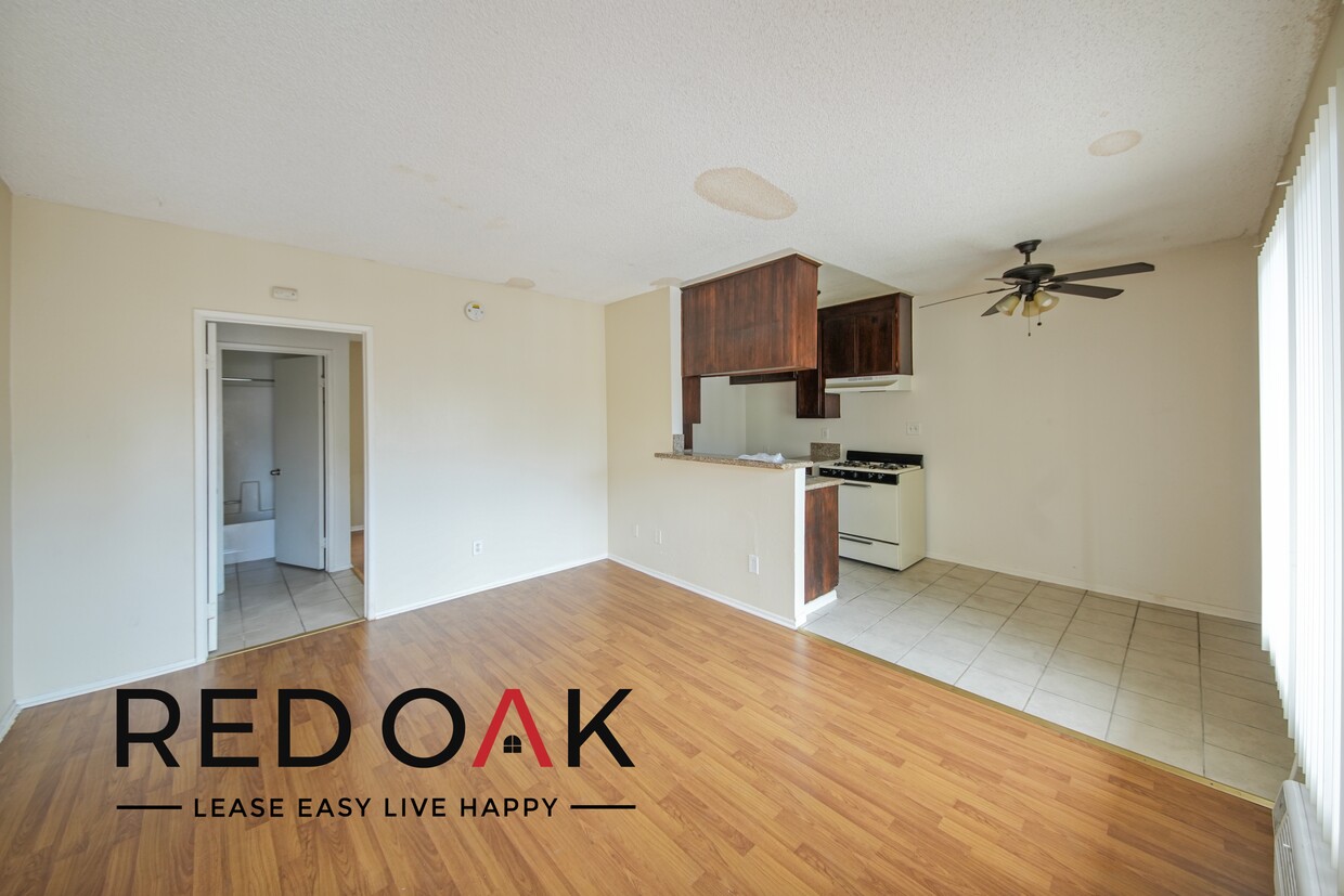 Primary Photo - Charming, Bright One Bedroom with Hardwood...