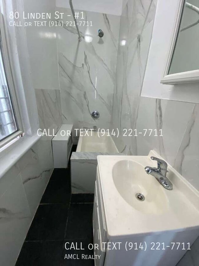 Foto del edificio - 80 Linden St