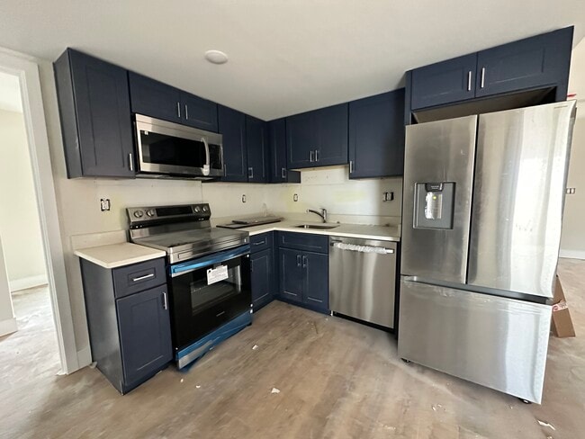 Building Photo - 945 52nd St NE