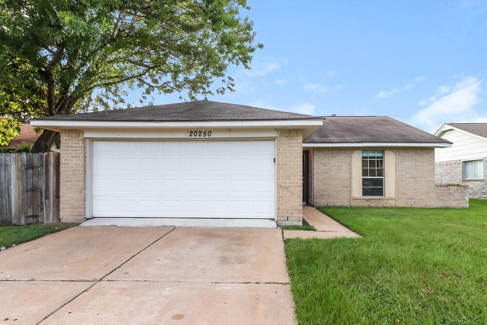 Foto principal - 20250 Telegraph Square Ln