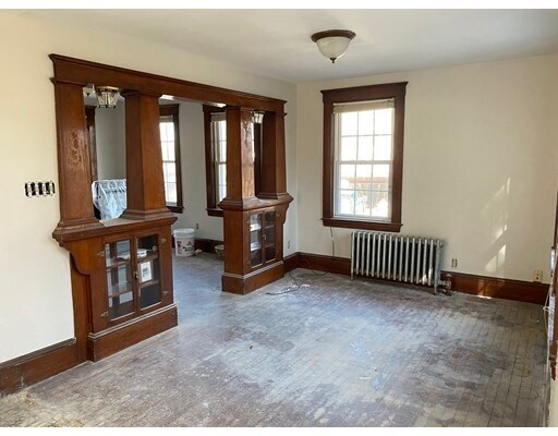 Building Photo - 27 Breakneck Hill Rd
