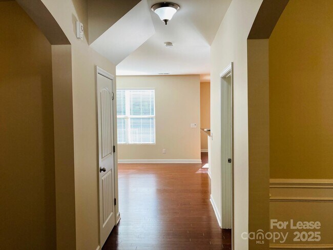 Foto del edificio - 17218 Caldwell Track Dr