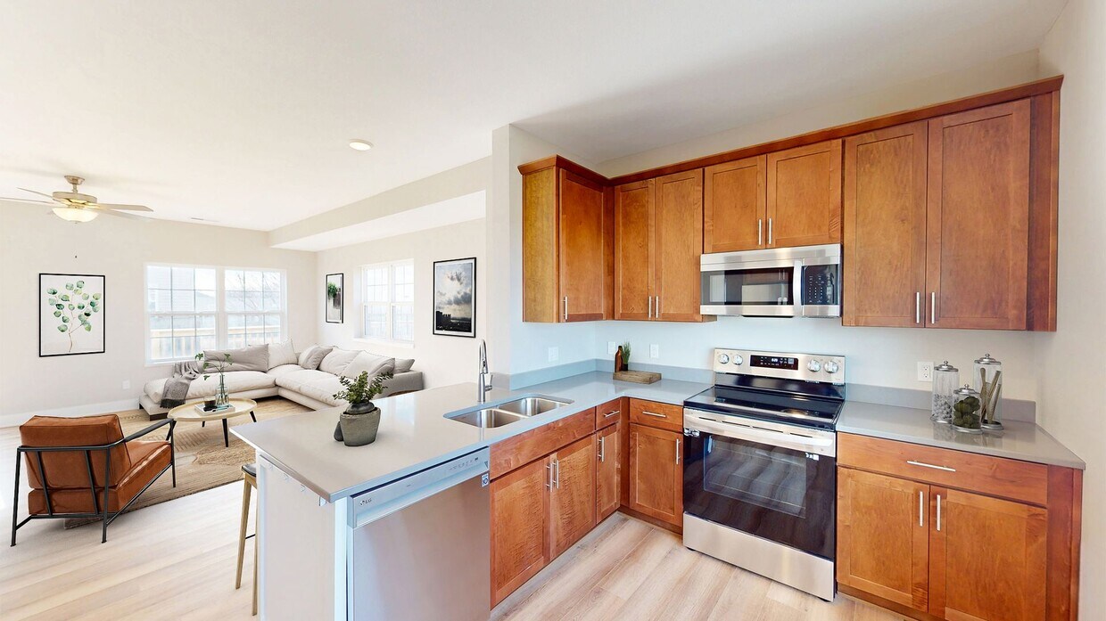Primary Photo - $500 SIGNING BONUS! New Construction Three...