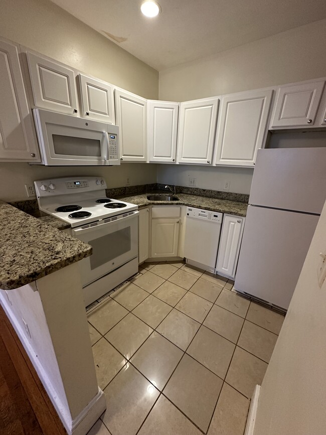 Foto del edificio - 126 Warren St