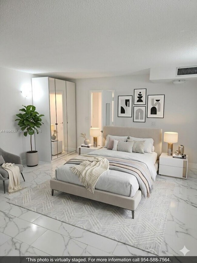 Foto del edificio - 1800 NE 114th St