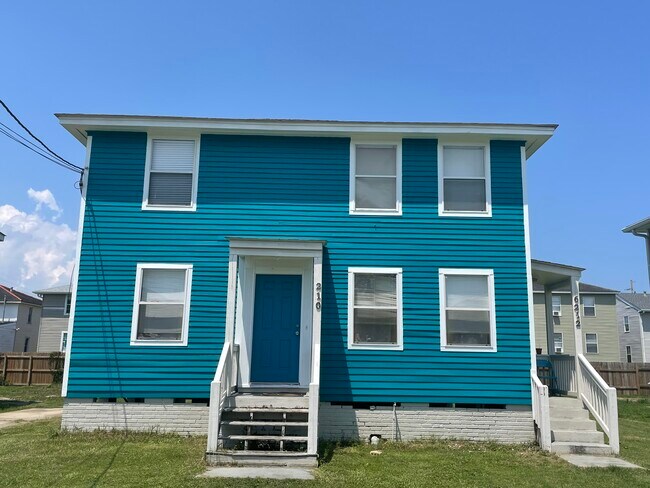 Building Photo - 6212 Curie St