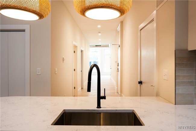 Foto del edificio - 523 Main St