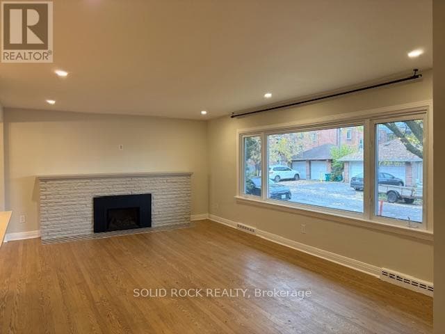 Building Photo - 976 Vera St