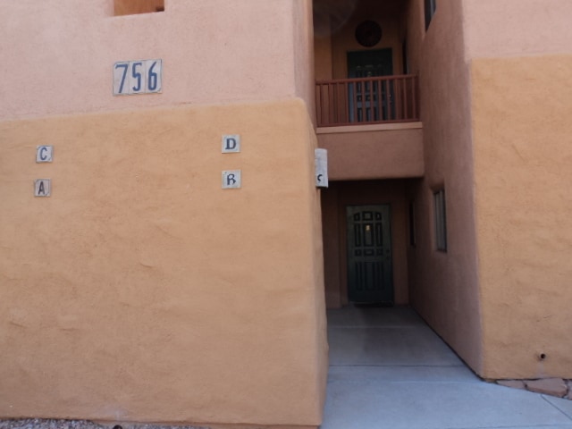 Building Photo - 756 Hardy Way