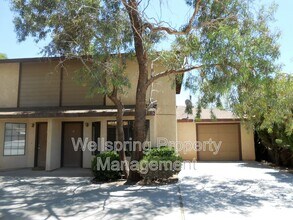Building Photo - 936 W Perdew Ave