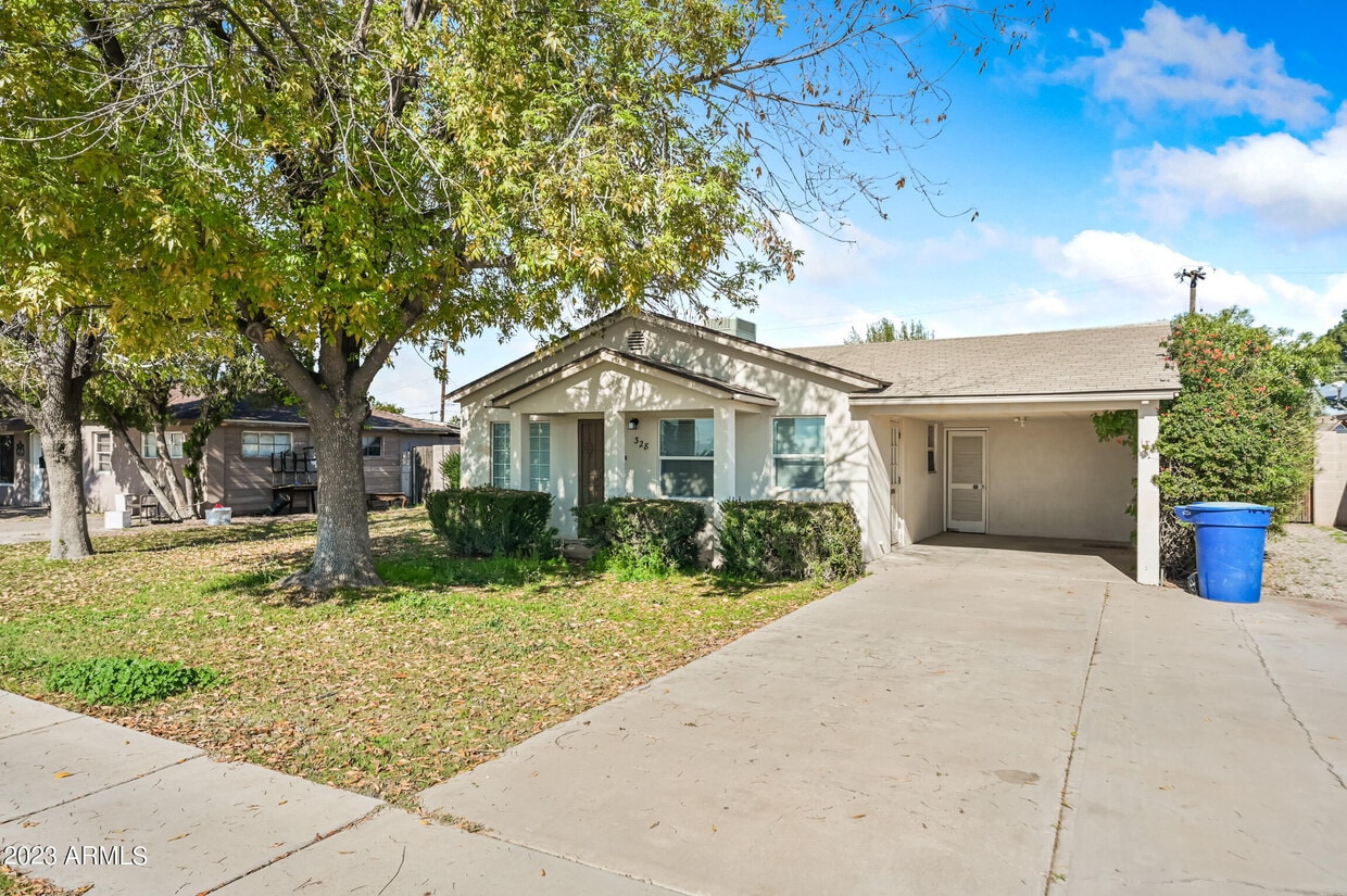 Foto principal - 328 W Oakland St