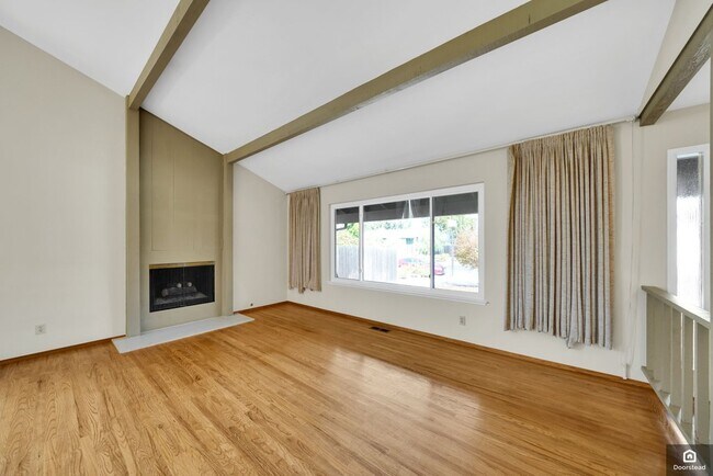Building Photo - 340 Bowsprit Dr