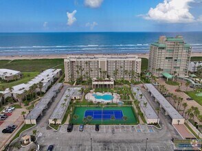 Building Photo - 900 Padre Blvd