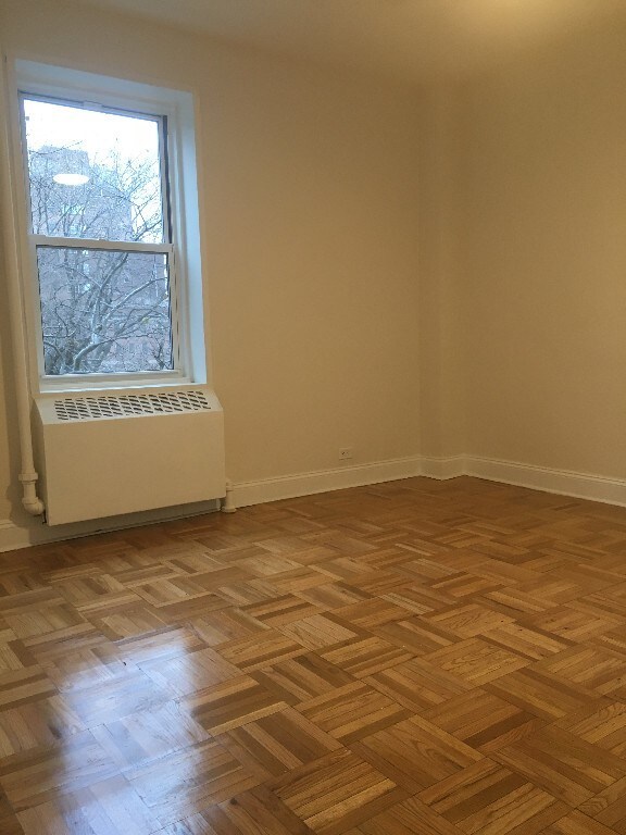 Foto del edificio - 2181 Madison Ave