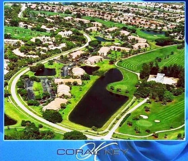 Building Photo - 3340 Pinewalk Dr N