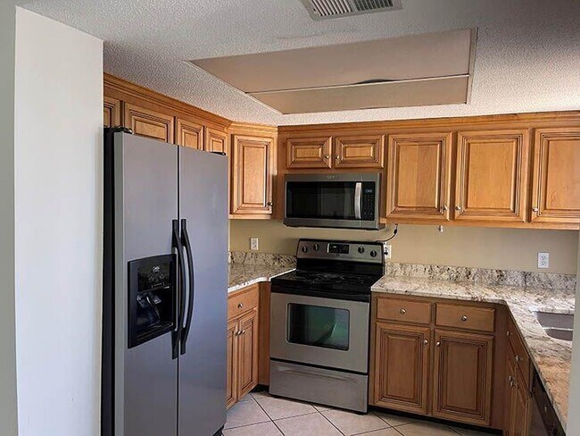 Building Photo - 309 Brockinton Marsh