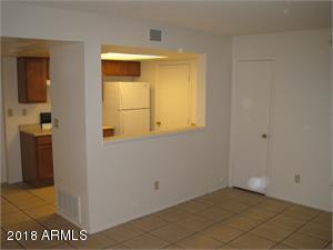 Foto del edificio - 4420 E Wood St