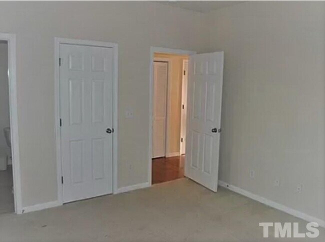 Foto del edificio - 140 Linden Park Ln