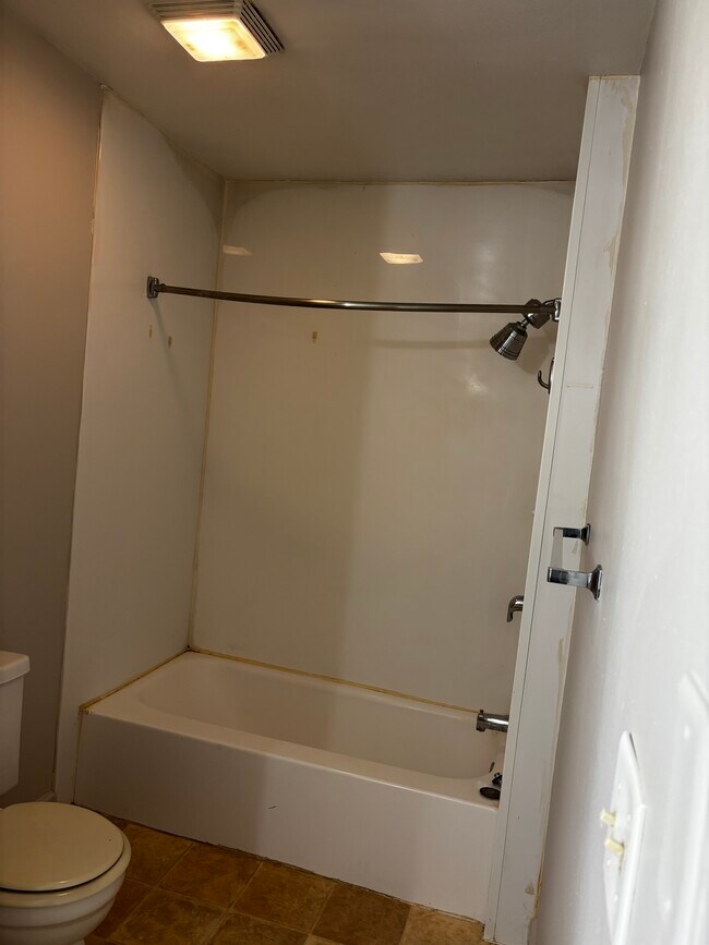 Foto del edificio - 4650 Capital Ave SW