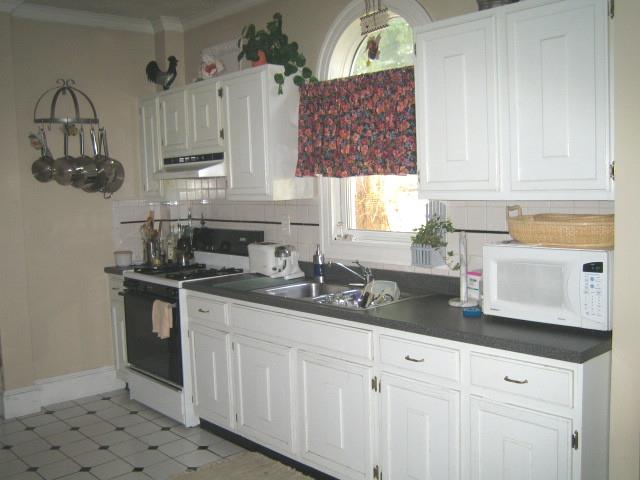 Primary Photo - 89 Pearson Ave