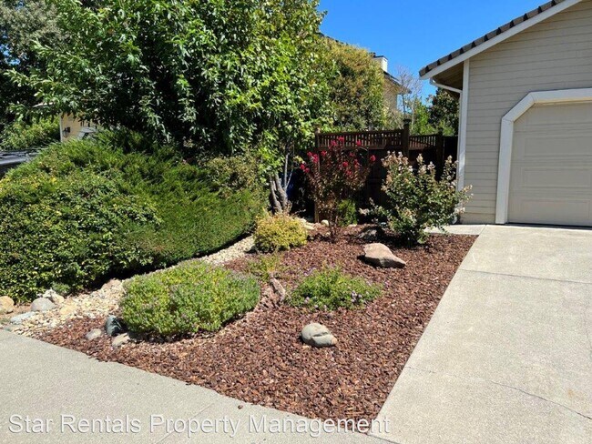 Building Photo - 3 br, 2 bath House - 707 Greenhaven