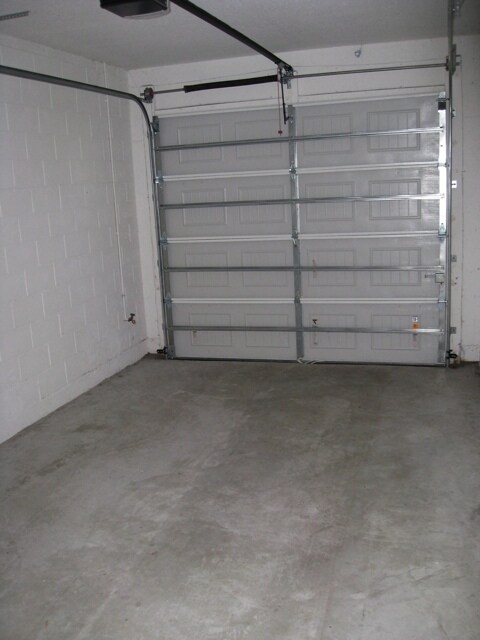 Foto del edificio - SPACIOUS 3 BEDS TOWNHOUSE CLOSE TO DOWNTOWN!!