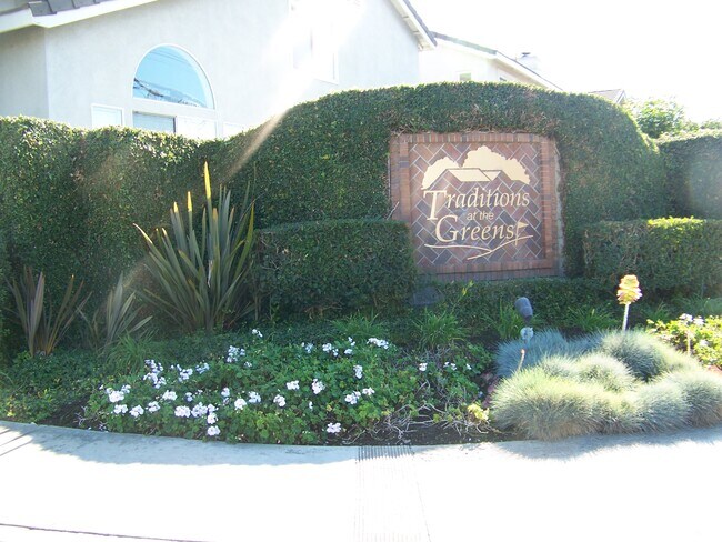 Foto del edificio - 2031 Pine Hurst Ln