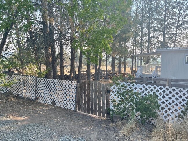 Building Photo - 1248 Horton Rd