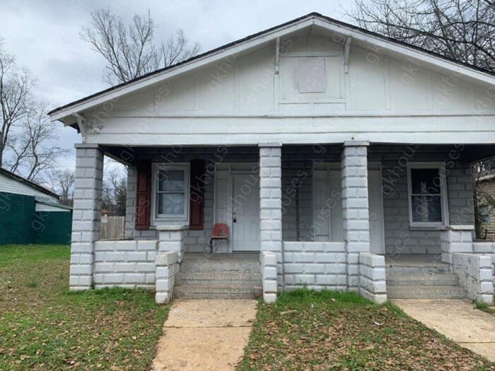 Primary Photo - 2125 Arlington Ave