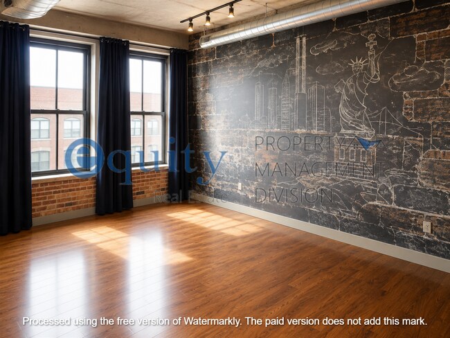 Foto del edificio - 328 W 200 S