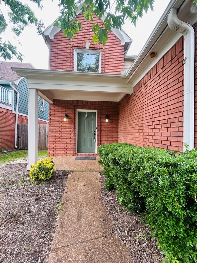 Building Photo - Gated Community on the Island! Bonus Room!...