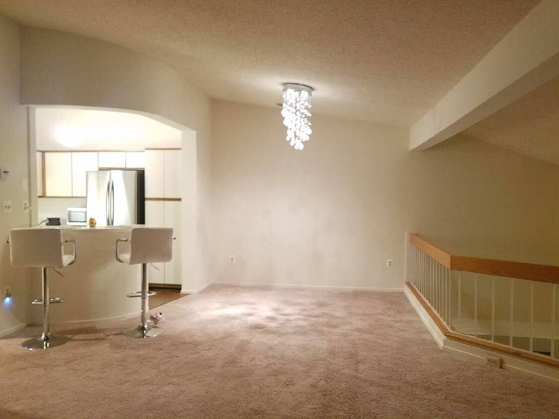 1898B Villaridge Dr, Reston, VA 20191 Condo for Rent in Reston, VA