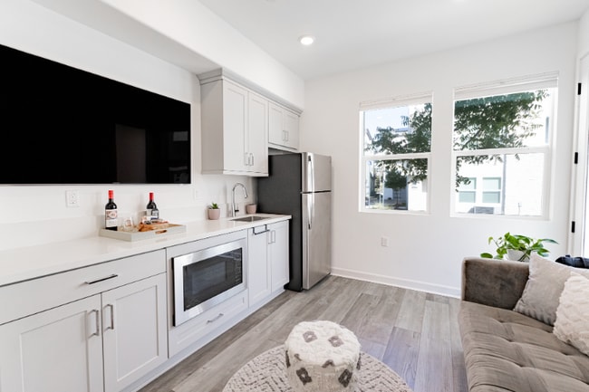 Building Photo - 10405 Galen Wy