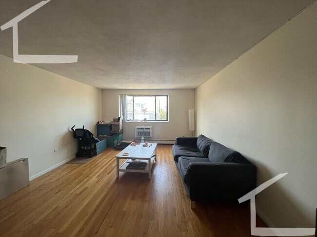 Foto del edificio - 26 Allston St