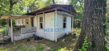 Building Photo - 15391 Flud Rd